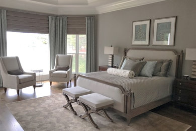 Bedroom - traditional bedroom idea in Atlanta