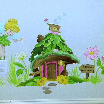 Girls room murals
