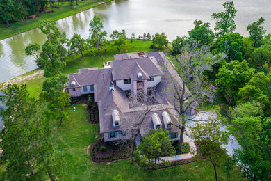 Inspiration for a transitional exterior home remodel in Houston