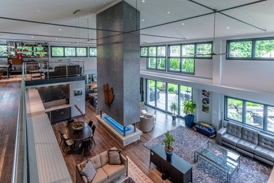 Example of a trendy living room design in Chicago