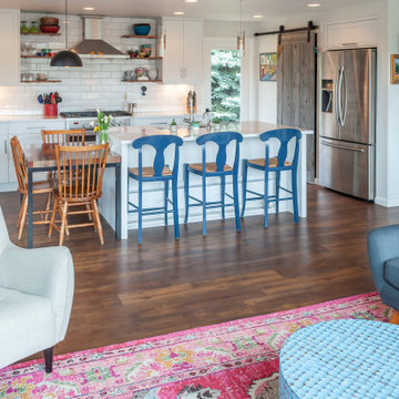 Steamboat Charming Elcectic