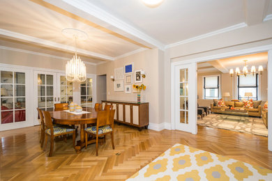Inspiration for a contemporary dining room remodel in New York