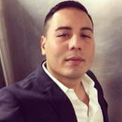 Nick De La Rosa's photo