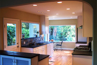 Wine Country Kitchens