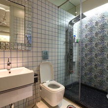 Cousin Bathroom