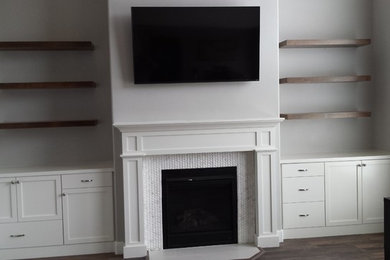 Built ins with mantle