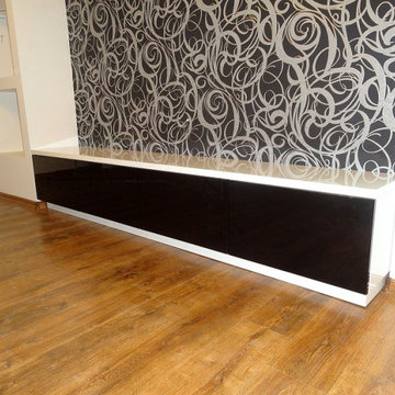 MODERN TV-STAND / MDF CUSTOM TV-STAND