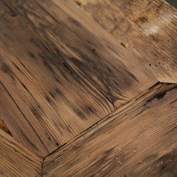Ontario Barnwood Distressing Kept - Table Tops And Bases