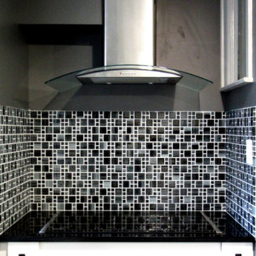 Glass Range and Hood