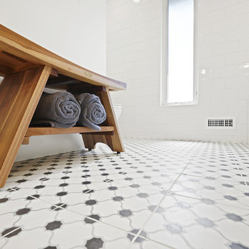Canyon View - Bathrooms