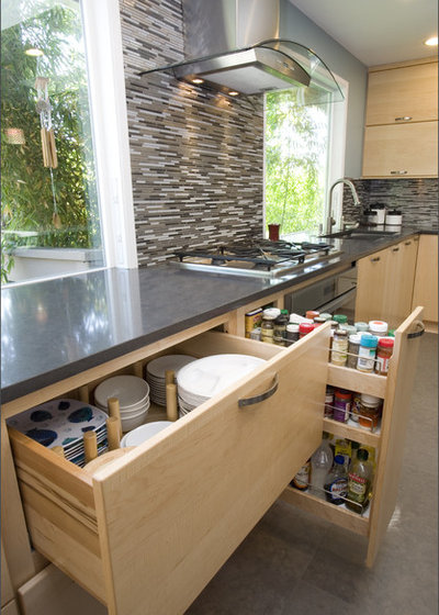 Contemporary Kitchen by Pacific Northwest Cabinetry
