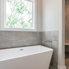 Haugh master Bathroom