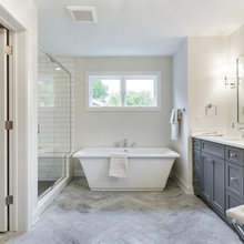 Schaffer - Lake House Guest Bathroom
