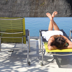 MAMAGREEN: Natun Sun Lounger - Outdoor Lounge Chairs