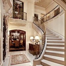 Foyer Molding