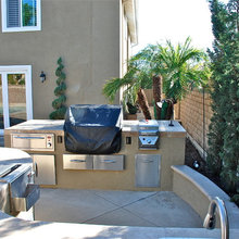 outdoor kitchen and bars