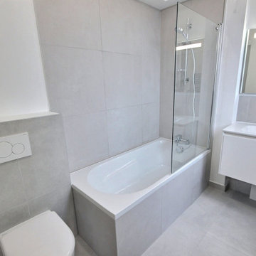 Transformation d'une douche en salle de bain dans un appartement à Paris 20ème