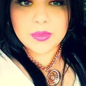 Ally Cruzs foto