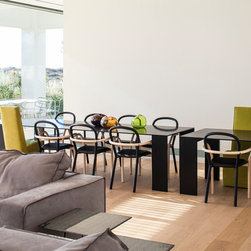Apex Villa - Windows And Doors