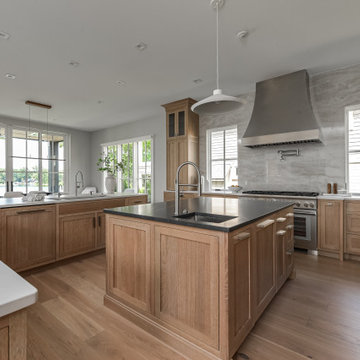Entertainer's Dream in Quarter Sawn White Oak