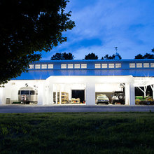 Garage / Barn