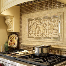 Kitchen backsplash