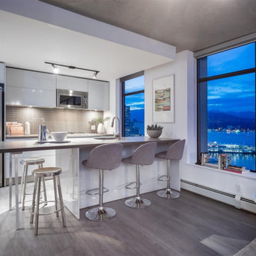 Kitchen - Transitional