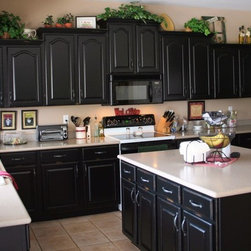 Black Cabinets - Kitchen Cabinetry