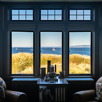 Iconic Magnolia Waterfront Home
