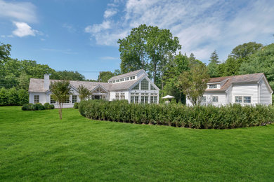 Inspiration for a timeless exterior home remodel in New York