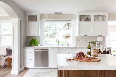 Inspiration for a transitional kitchen remodel in Sacramento