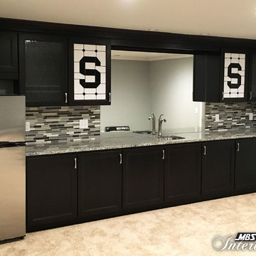 Grey & White Sparkling Bar