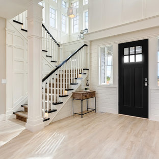 75 Most Popular Craftsman Entryway Design Ideas for 2018 - Stylish