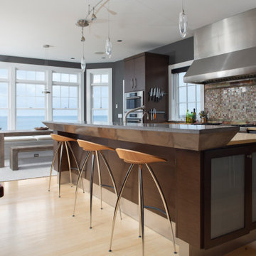 Cliffside Shingle Style on Warren Cove