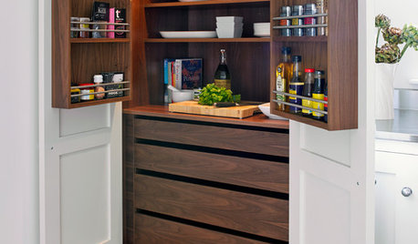 How to Bring a Pantry Into Your Kitchen