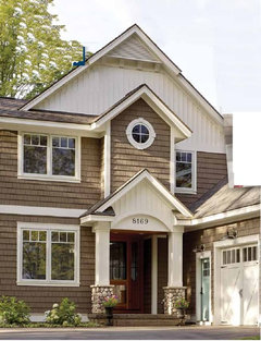 Vertical vinyl siding