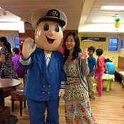 Enni Rusli's photo
