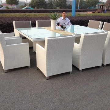 outdoor dining set