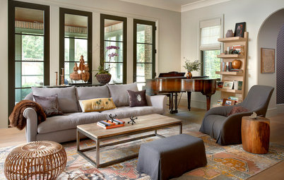 Houzz Tour: Character for a New House in the ’Burbs