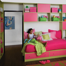 Kids Middle Room/Playroom