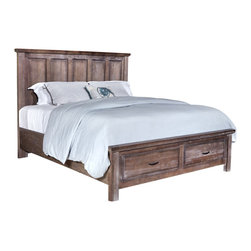 Maple Road Syrup King Bed - Panel Beds
