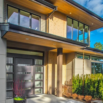 Transitional Custom Home in Bellevue