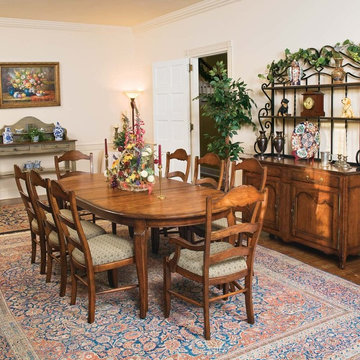 Lafayette Dining Set
