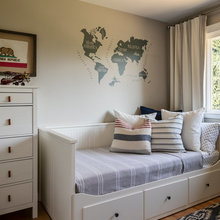 Finn's bedroom