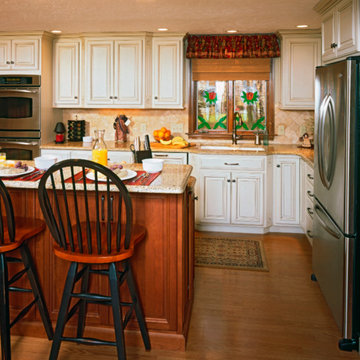 Two Toned Kitchen