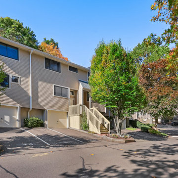 34 Sunrise Hill Road, Unit 34, Norwalk Ct