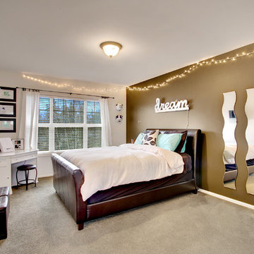 Traditional Bedroom