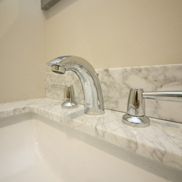 Vanities-Sinks-Lighting