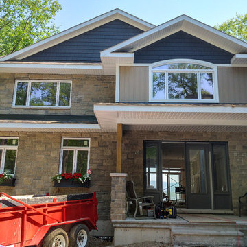 COTTAGE LIVING - CONSTANCE BAY, ON
