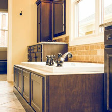 dakota master bath